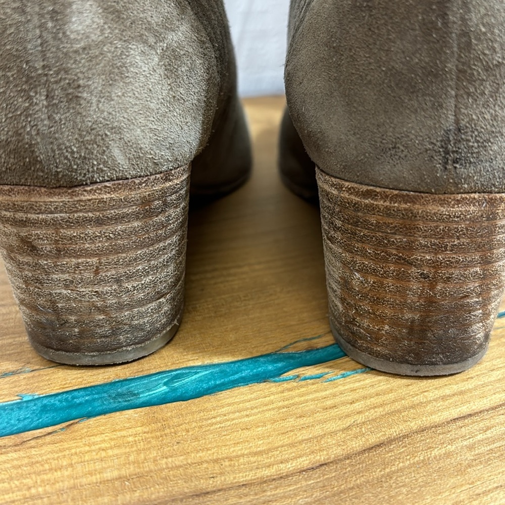 Vince Haider Suede Leather Ankle Boot Bootie - Picture 9 of 11